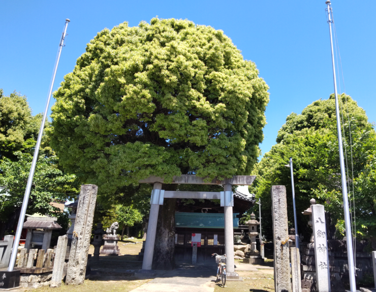 八剱神社